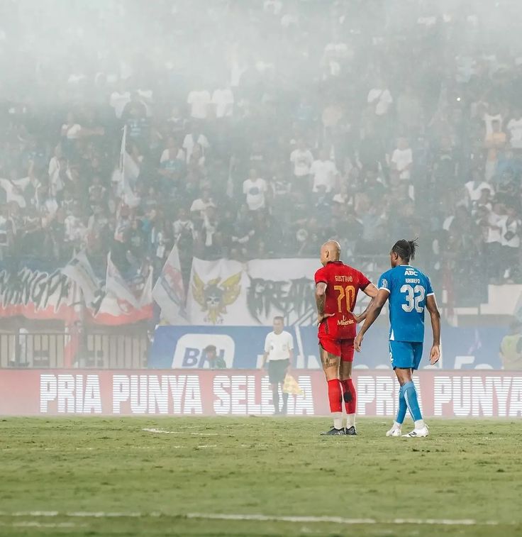 Pertandingan Liga 1 Indonesia Sangat Seru